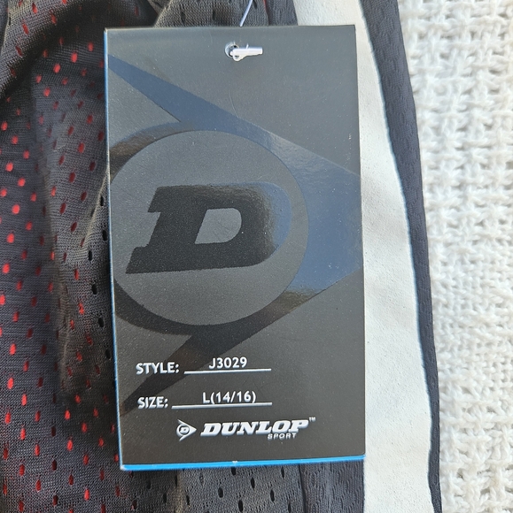 Dunlop Sports Shorts Boys Size Large 14/16 Black Red Quick to Dry Drawstring - Picture 5 of 10